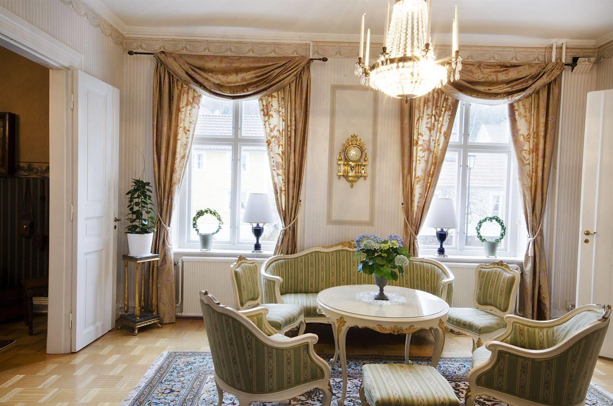 Hotel Amalias Hus Gränna エクステリア 写真