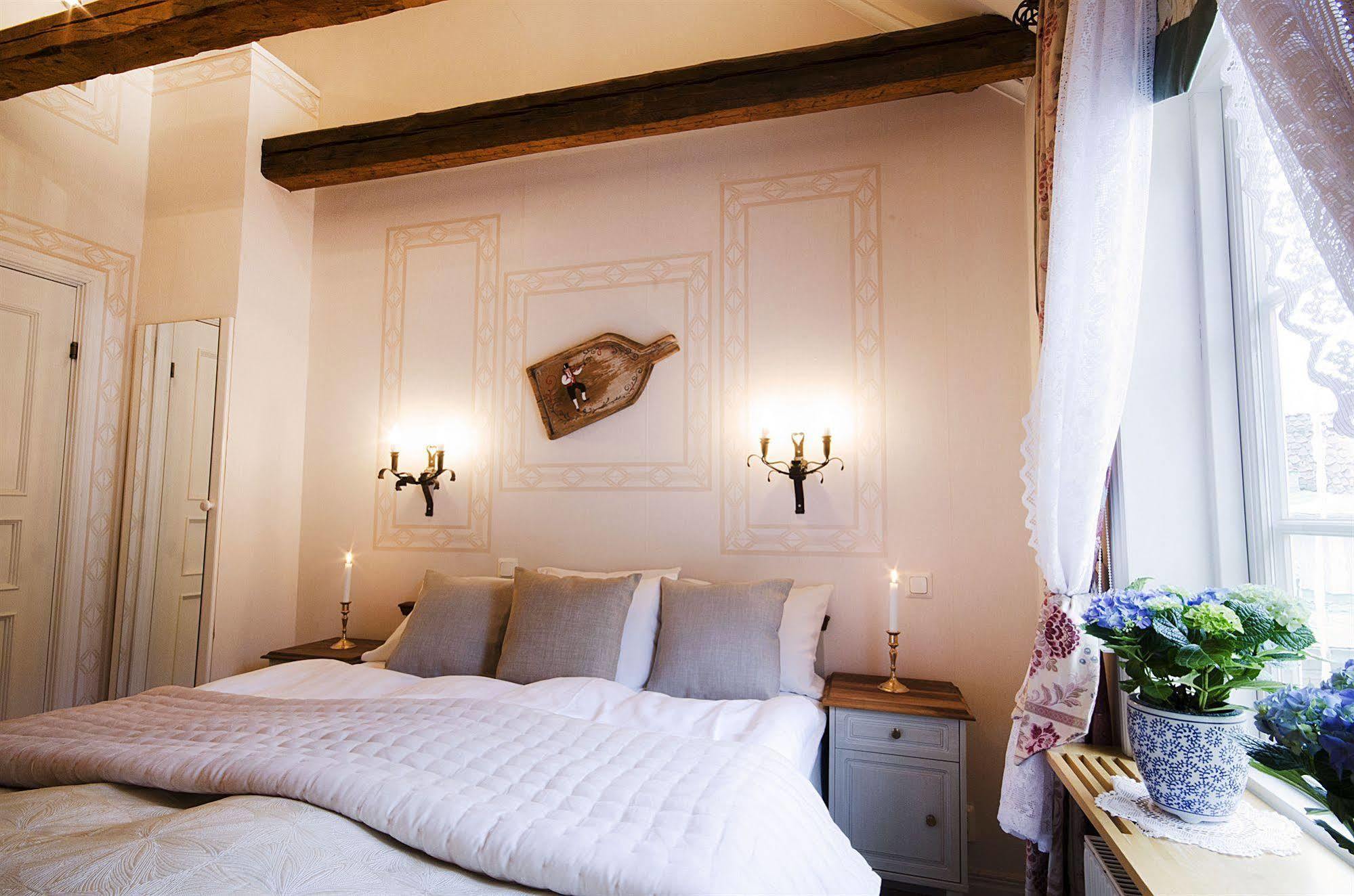 Hotel Amalias Hus Gränna エクステリア 写真